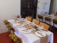 table-setting-and-flower-arrangement